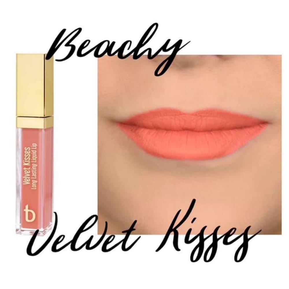 Tori Belle Velvet Kisses